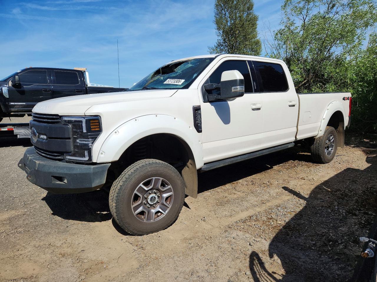 Salvage Ford F-350 Image
