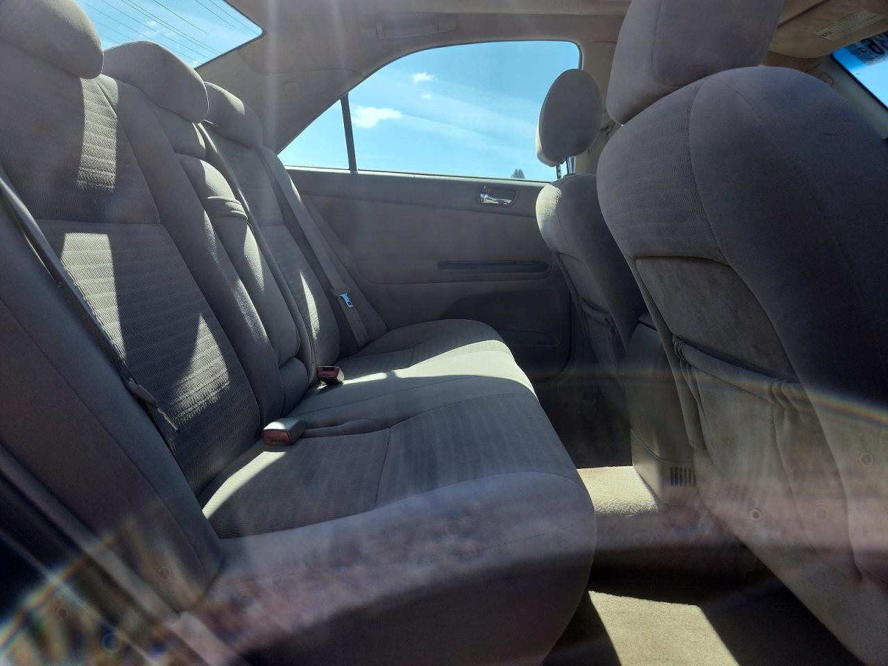 Toyota Camry Le