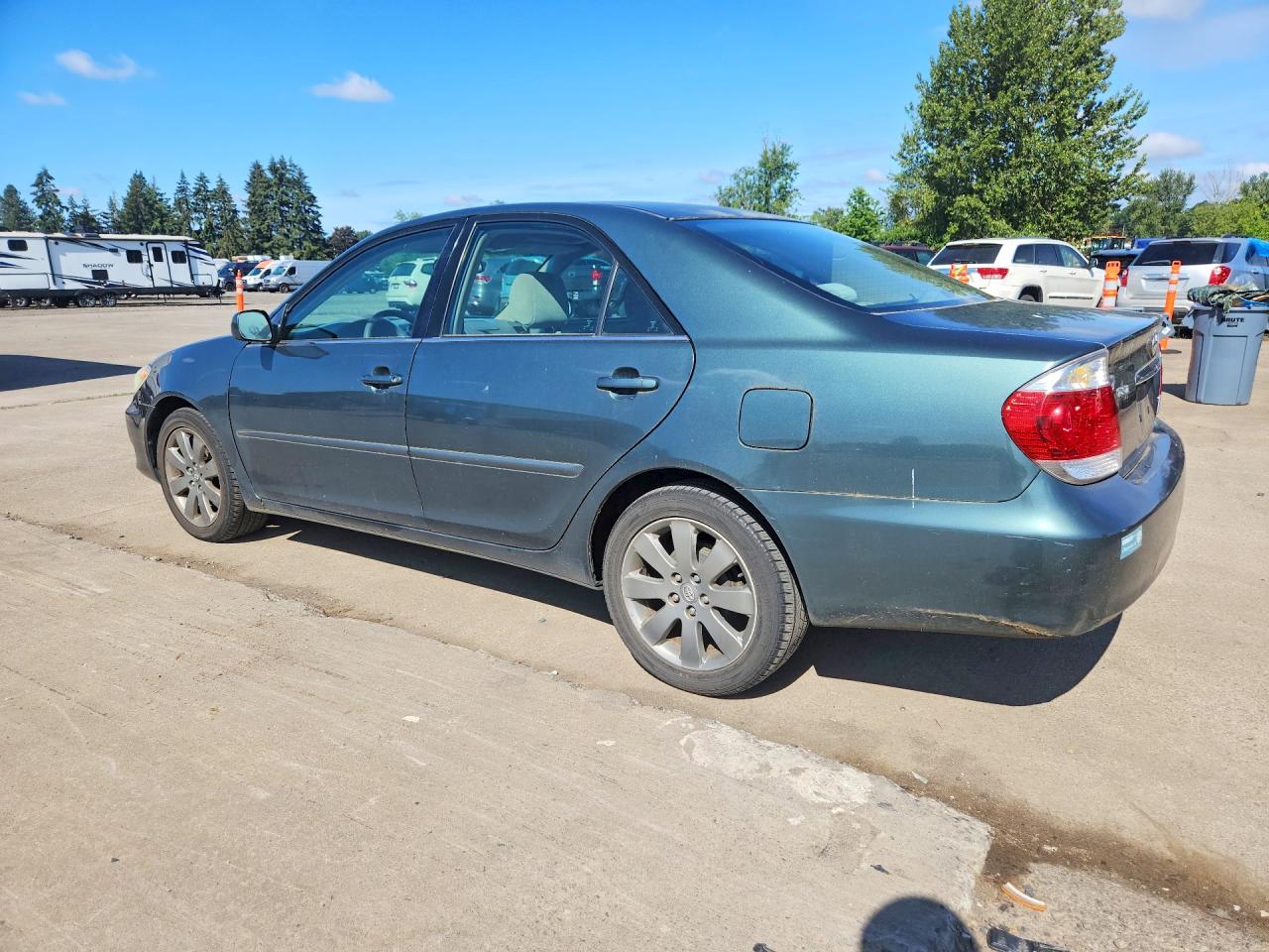 Toyota Camry Le