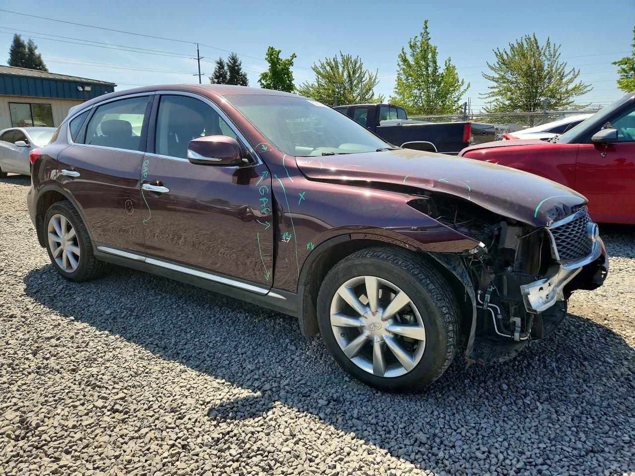 INFINITI Qx Base