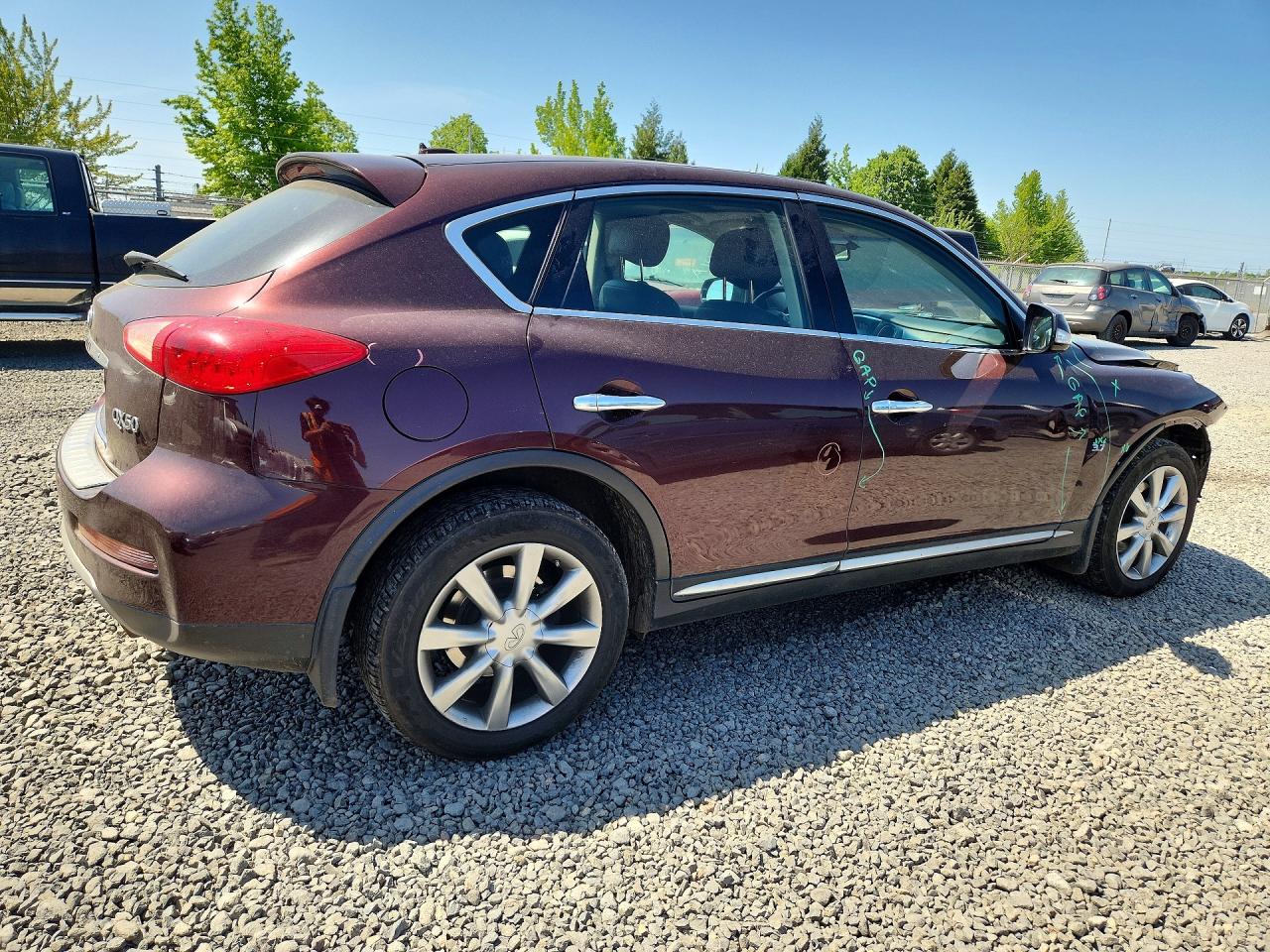 INFINITI Qx Base