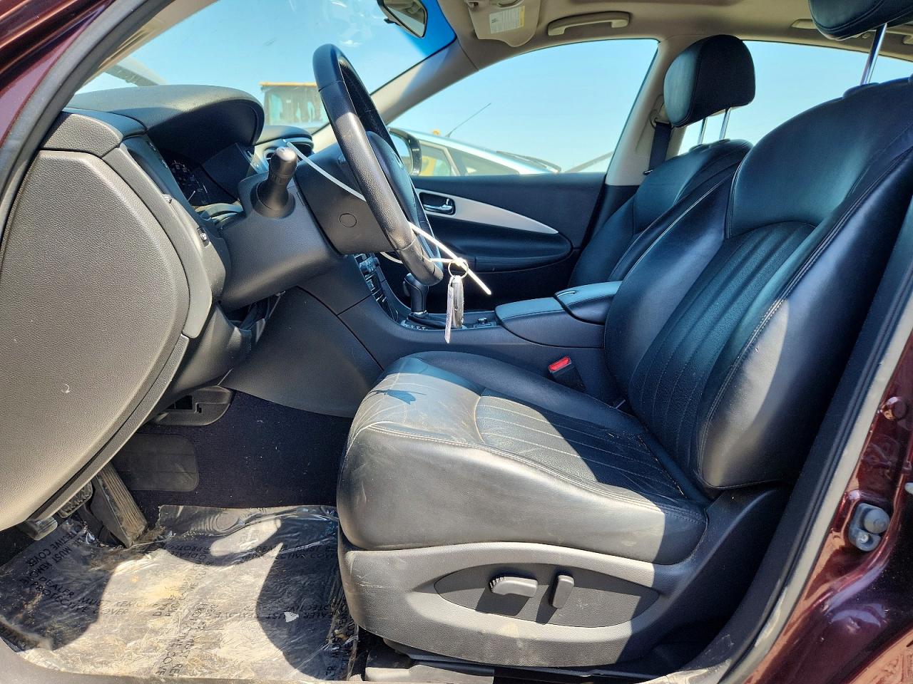 INFINITI Qx Base
