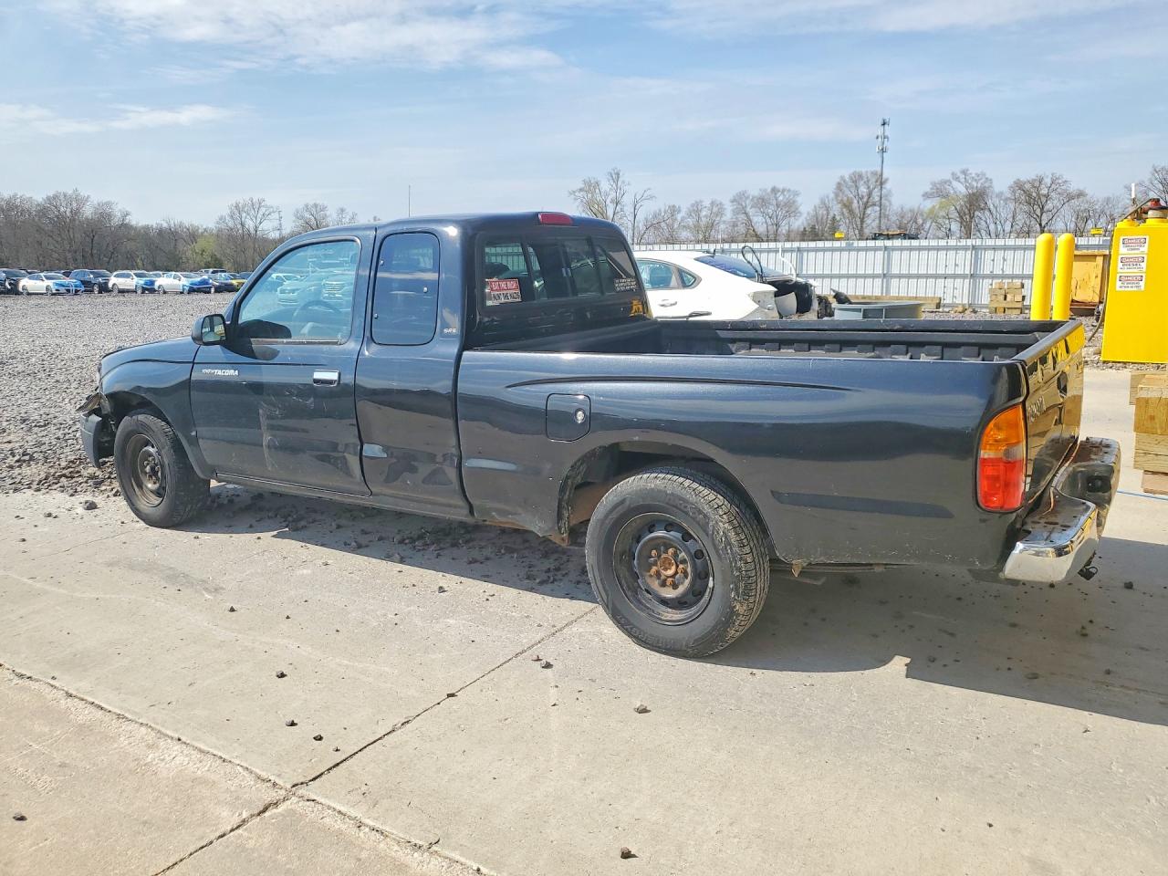Toyota Tacoma Base