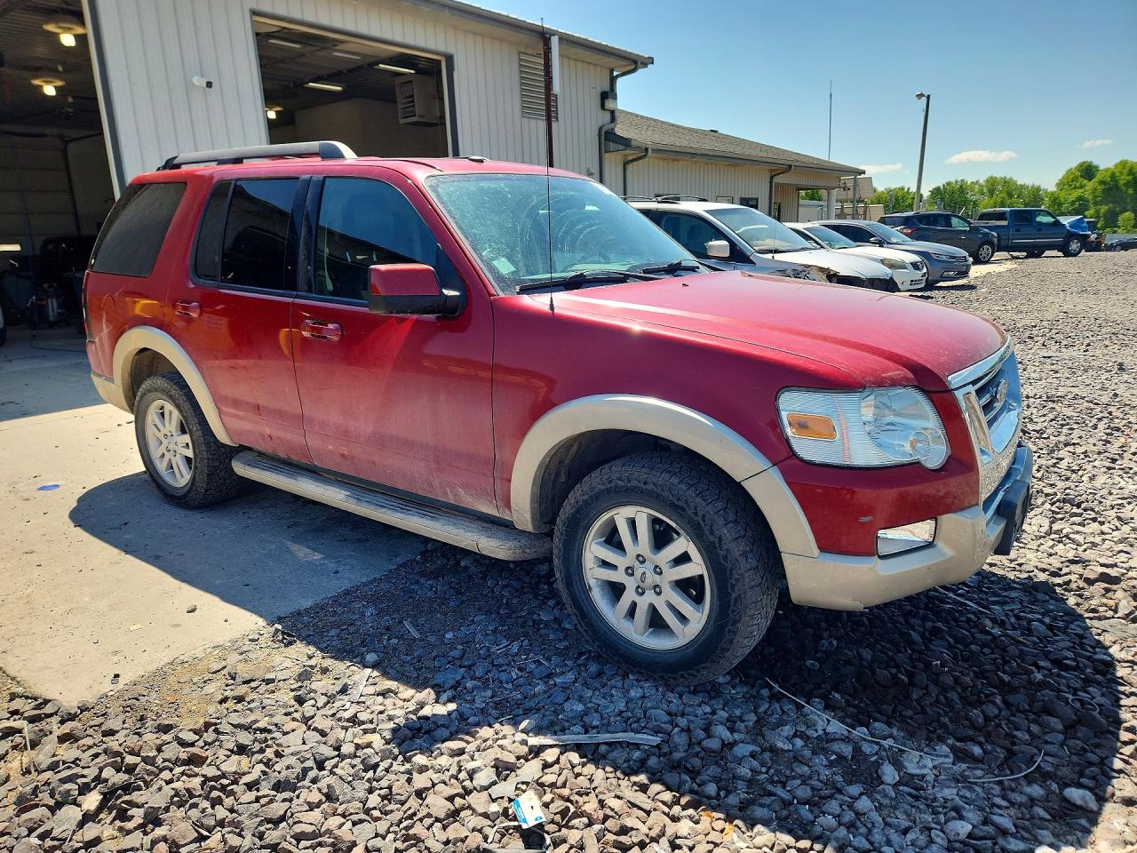 Ford Explorer Eddie Bauer