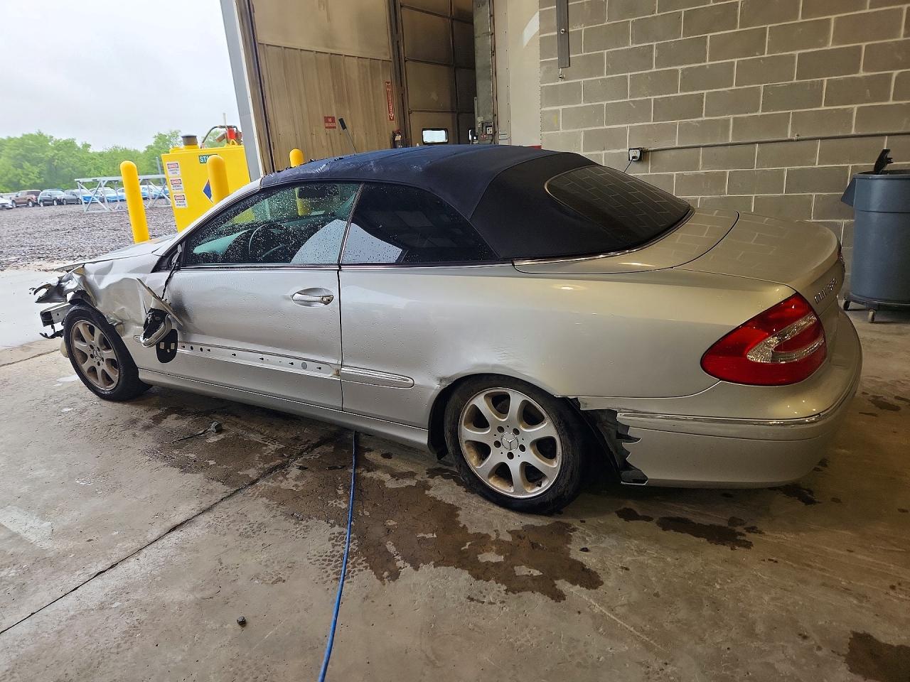 Mercedes-Benz Clk-class 320