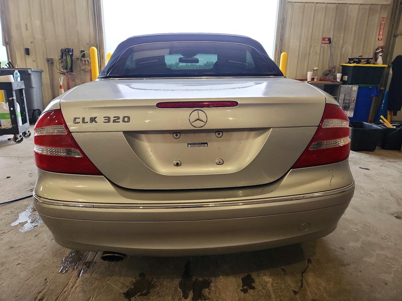 Mercedes-Benz Clk-class 320