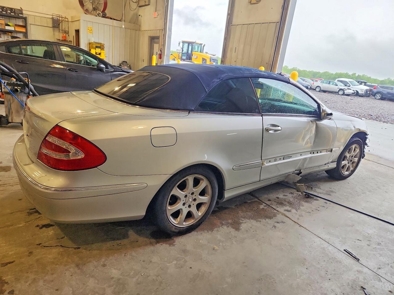 Mercedes-Benz Clk-class 320