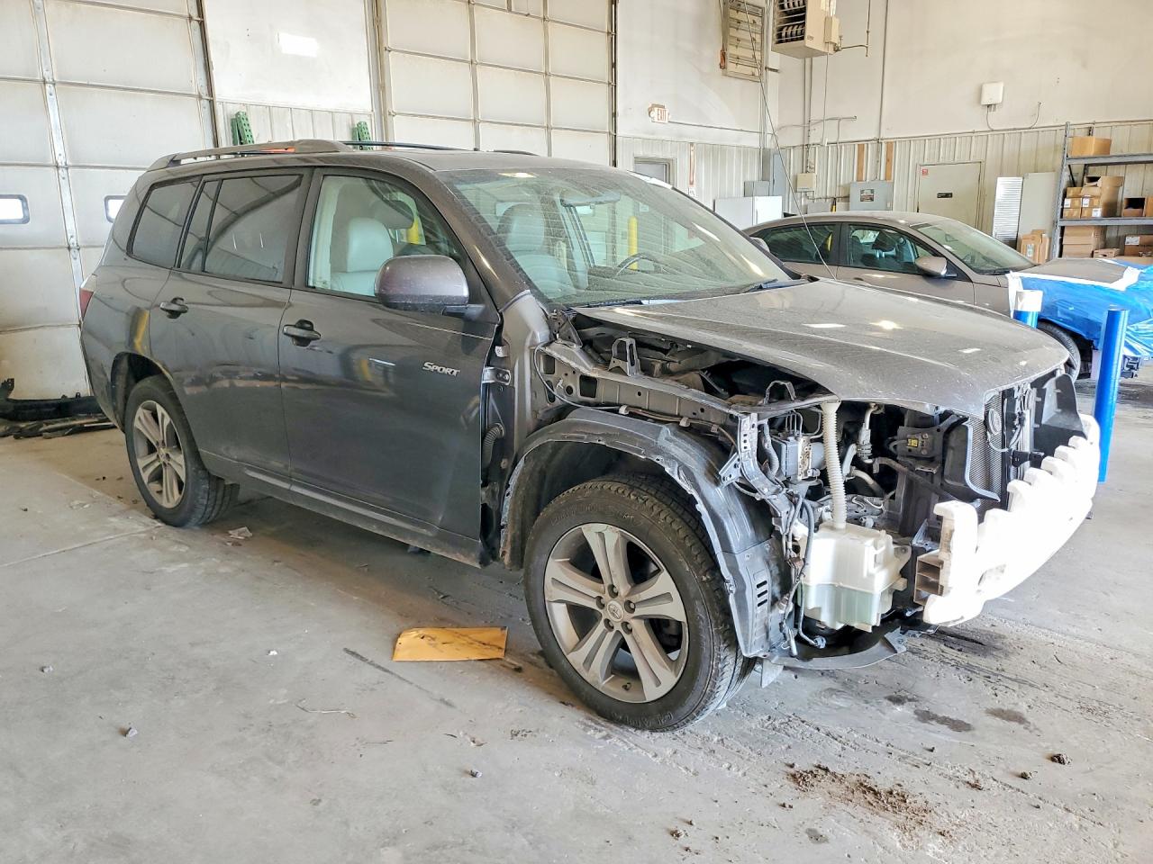Toyota Highlander Sport