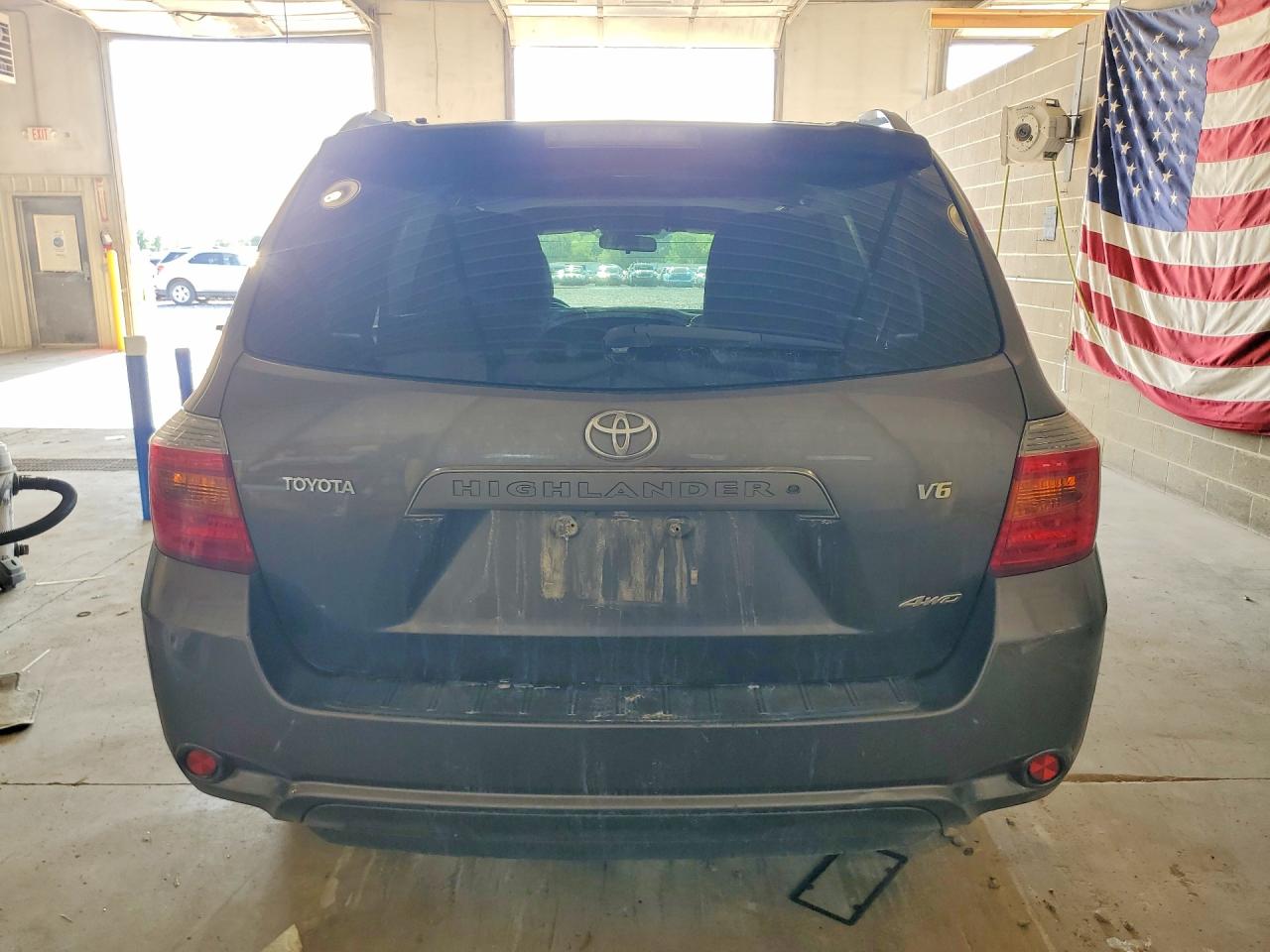 Toyota Highlander Sport