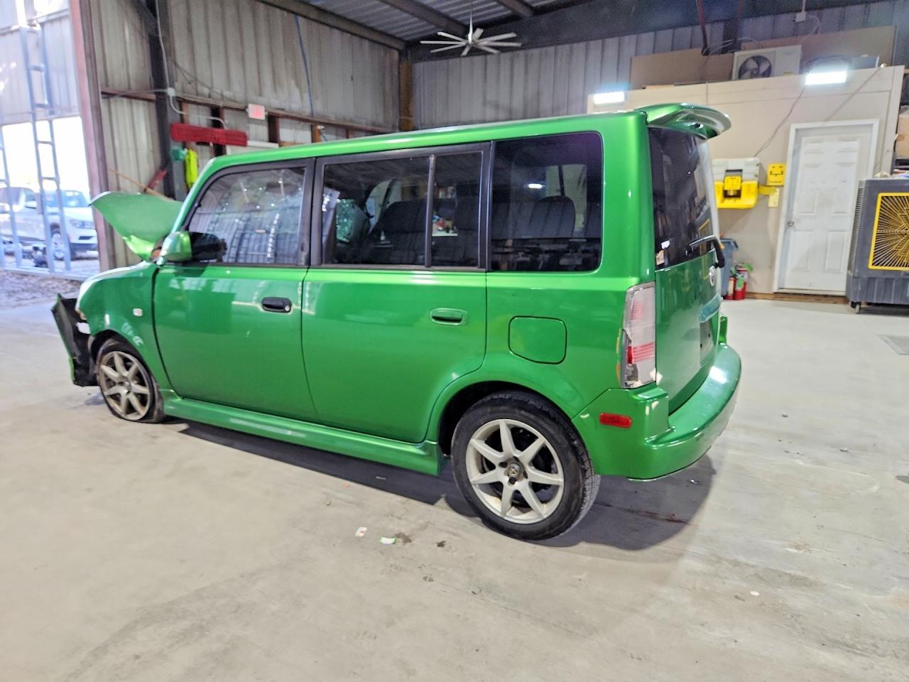 Toyota Scion Xb