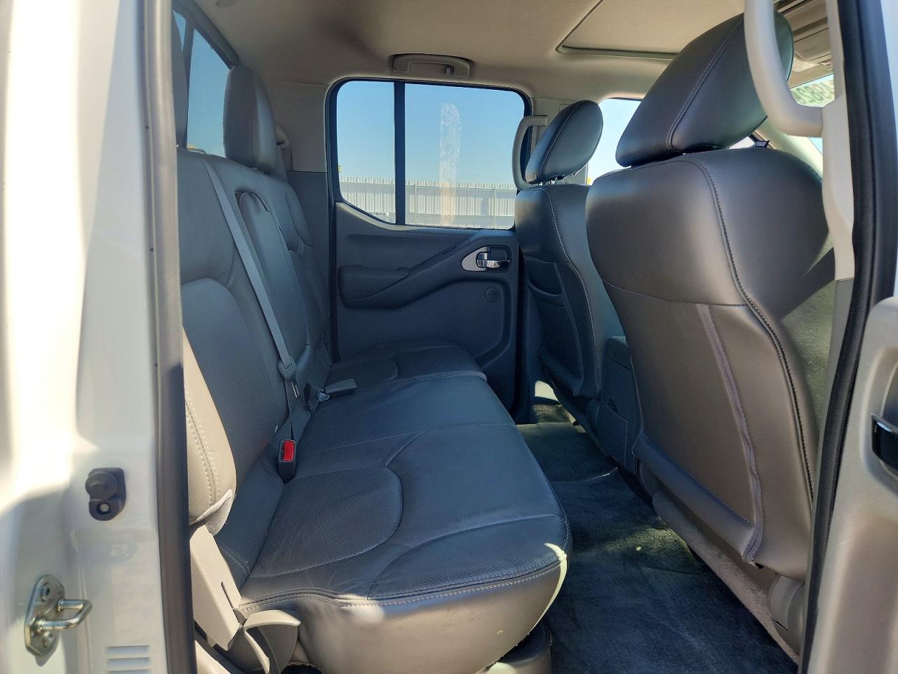 Nissan Frontier Sl