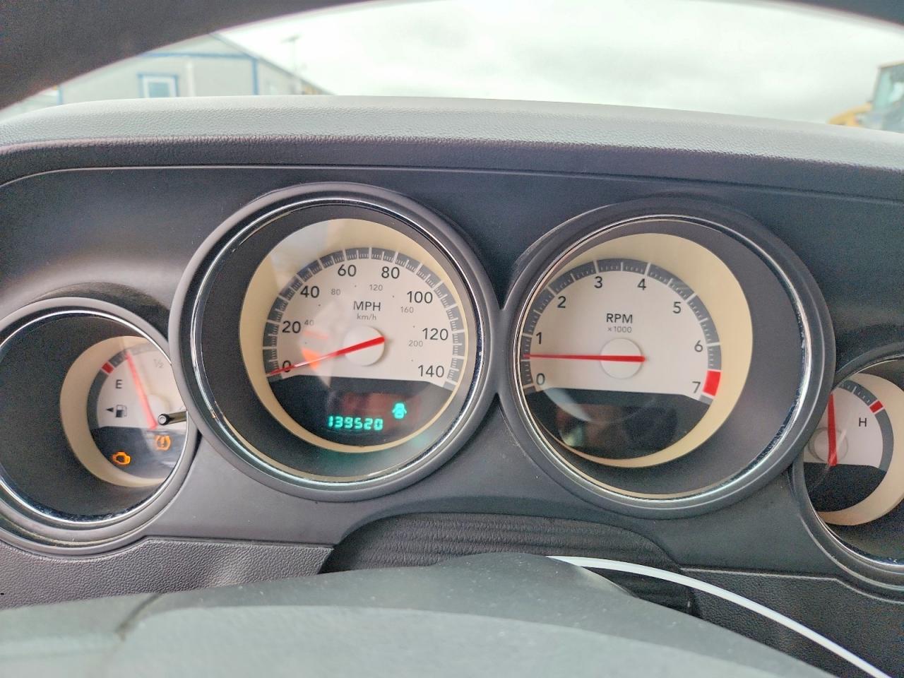 Dodge Challenger Se