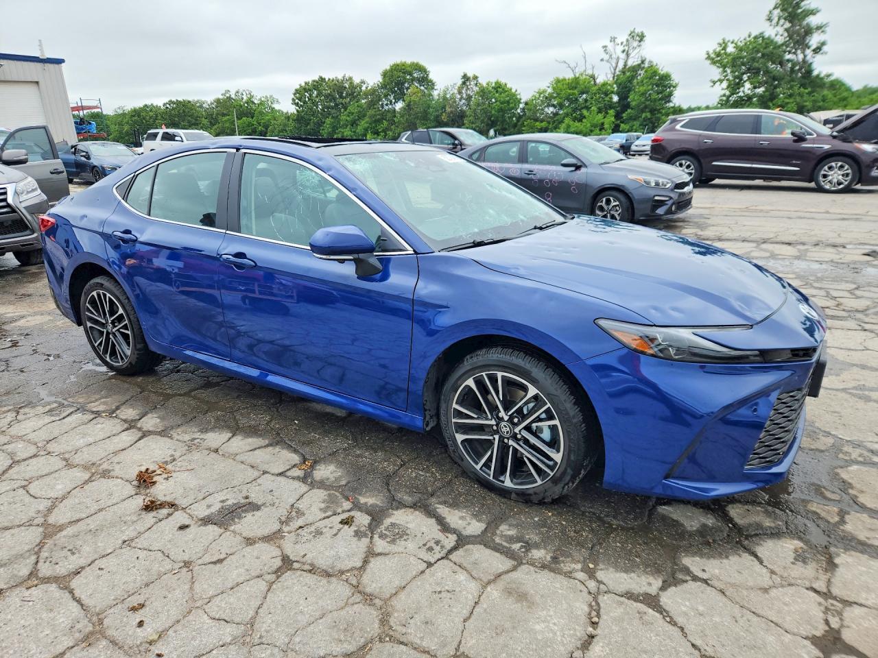 Toyota Camry Xle