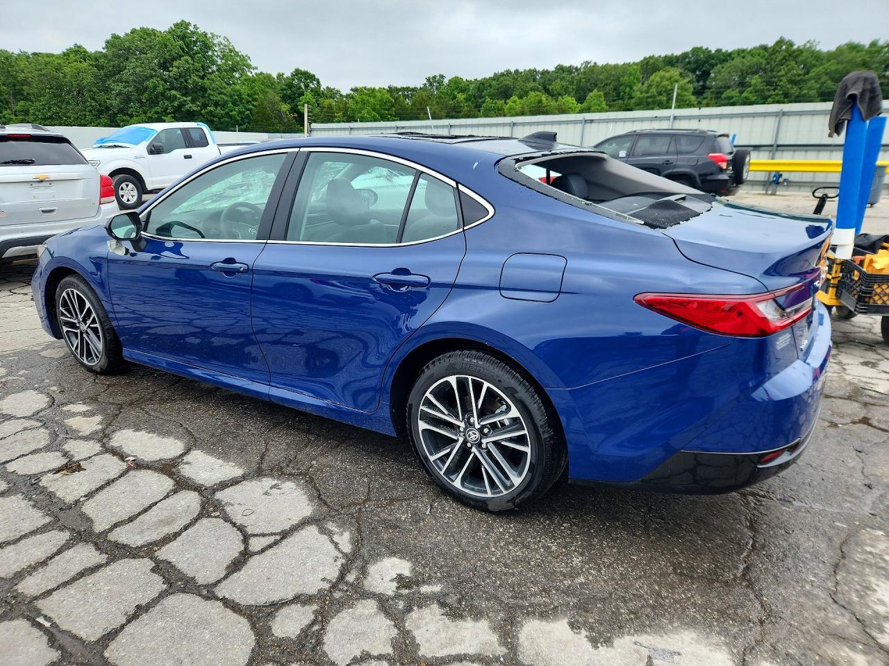 Toyota Camry Xle