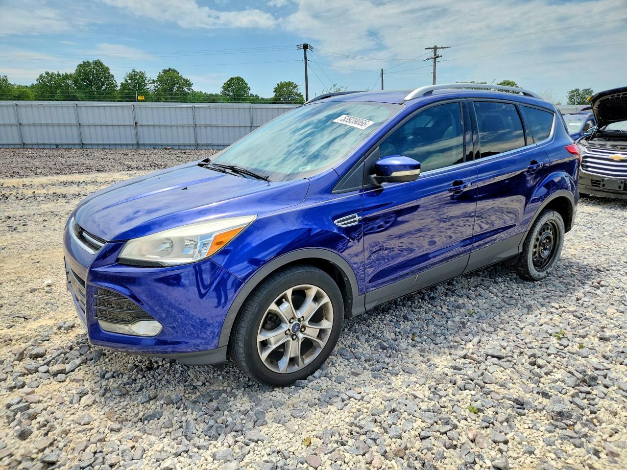 Salvage Ford Escape Image