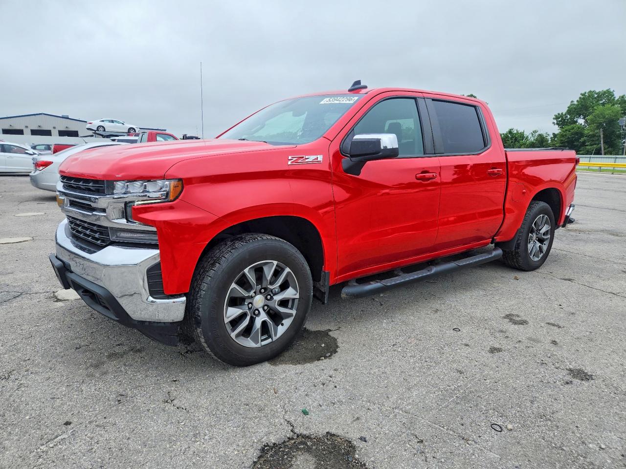 Salvage Chevrolet Silverado Image