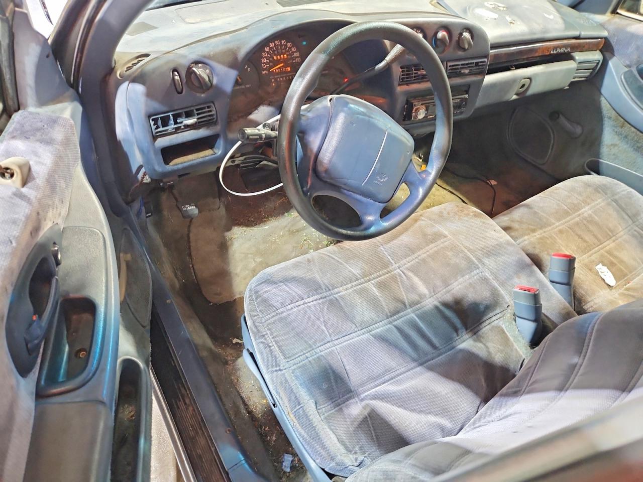 Chevrolet Lumina Base