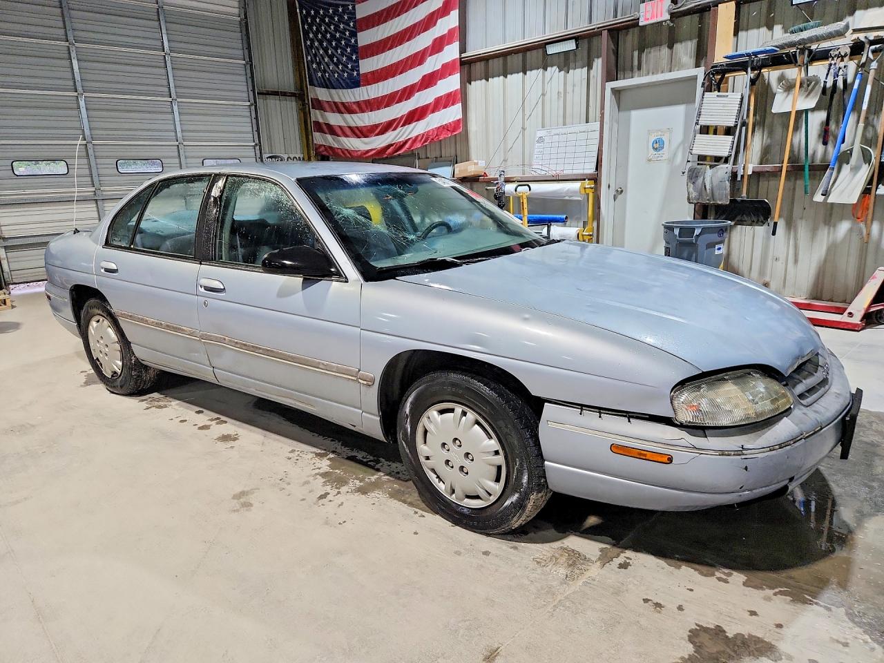 Chevrolet Lumina Base