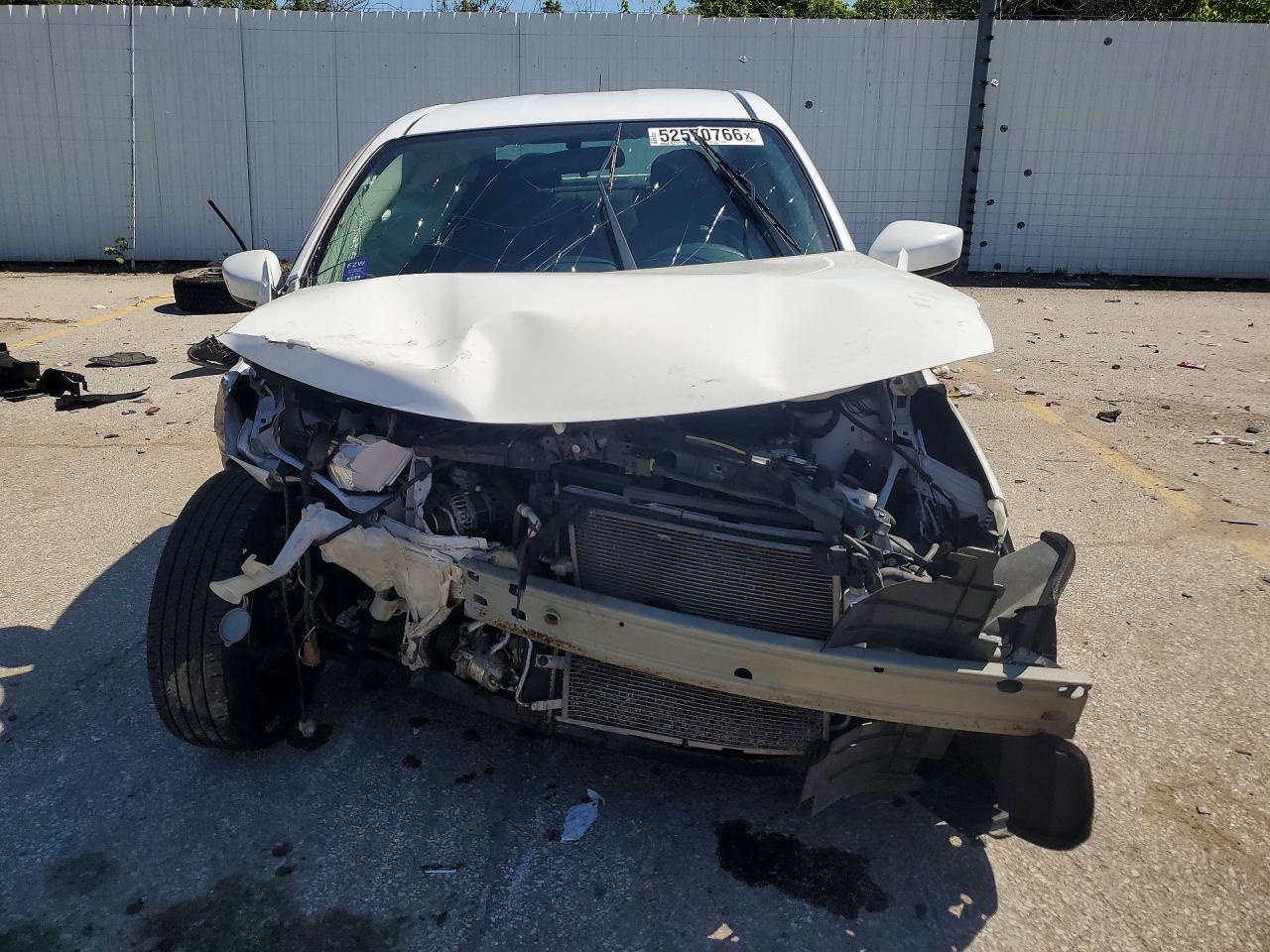 Nissan Versa S Plus