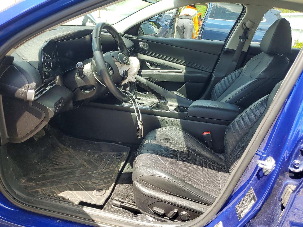 Hyundai ELANTRA Limited