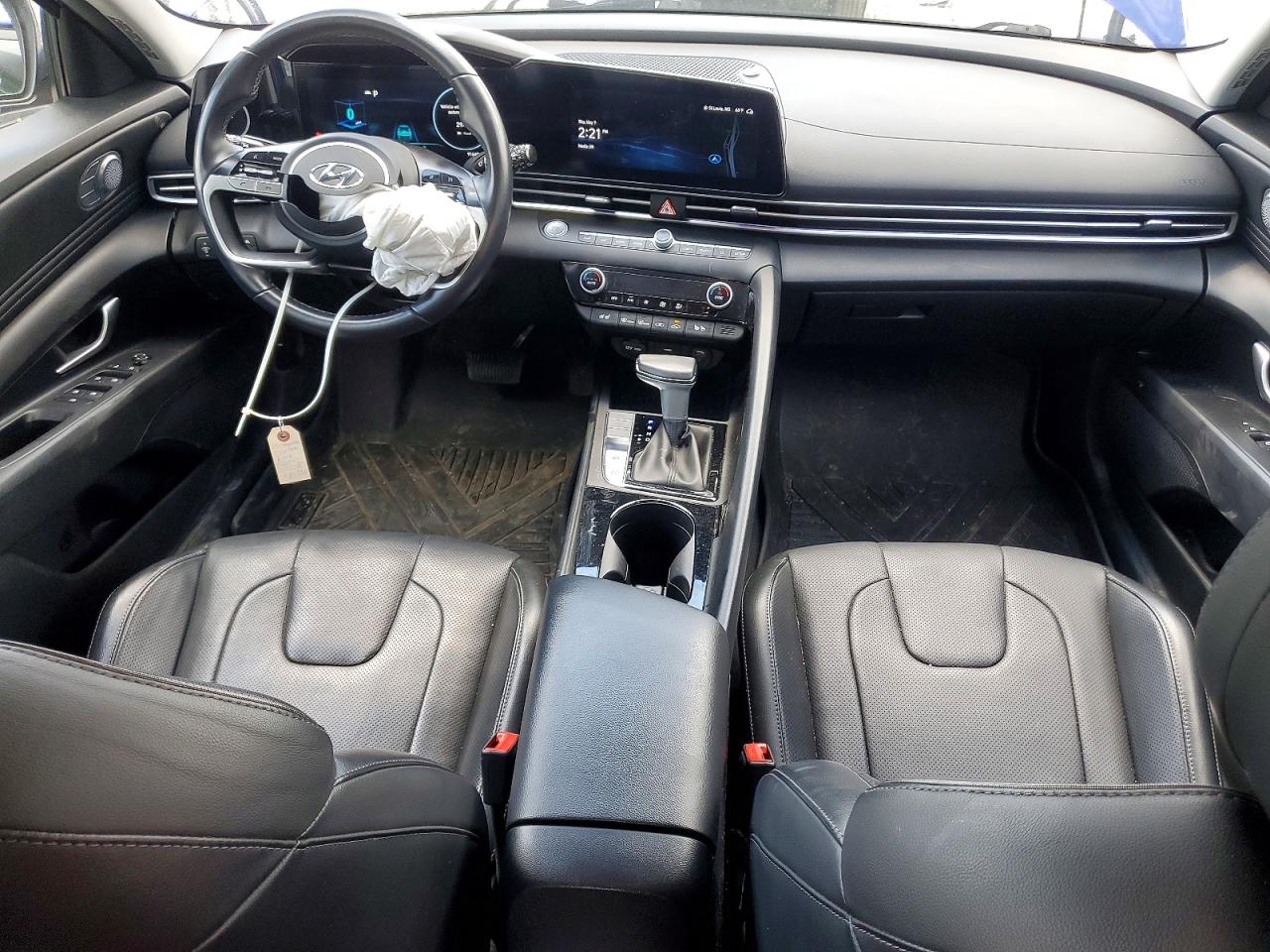 Hyundai ELANTRA Limited