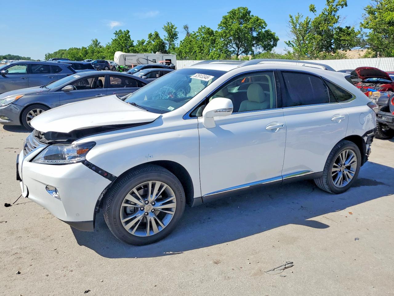 Salvage Lexus RX Image