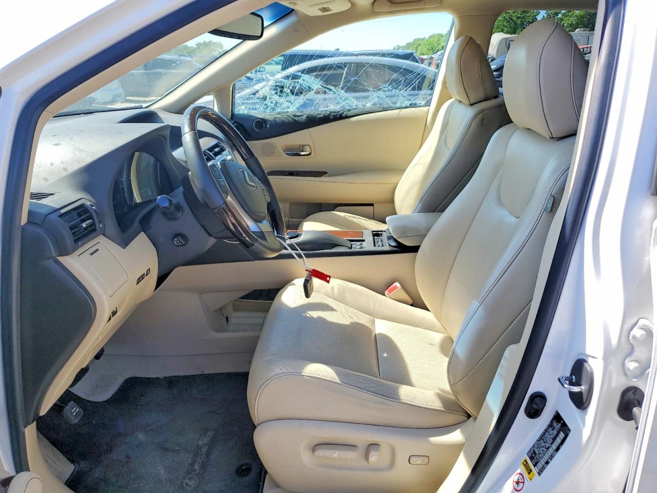 Lexus RX Base