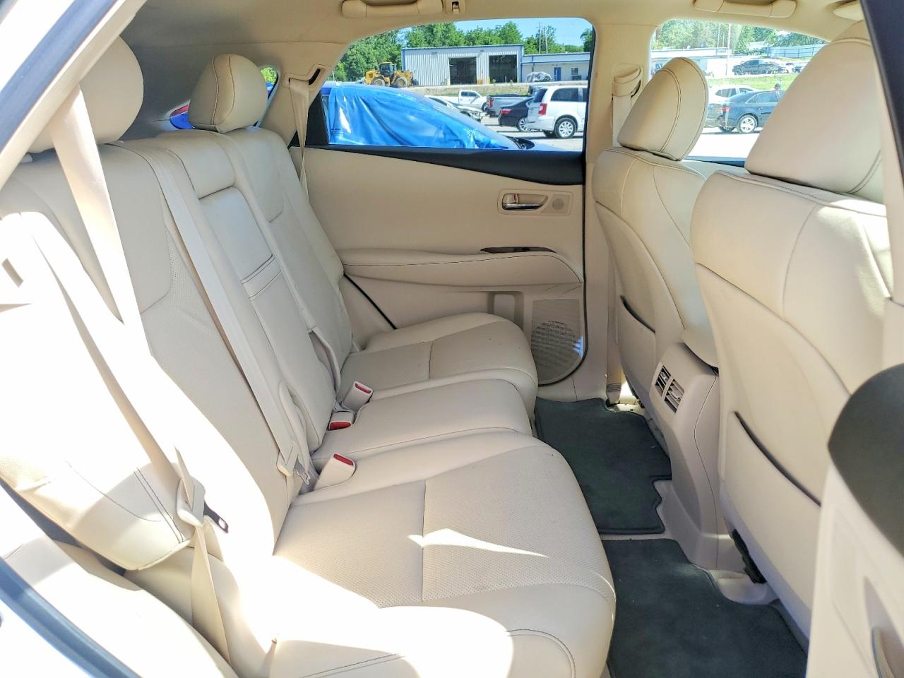 Lexus RX Base