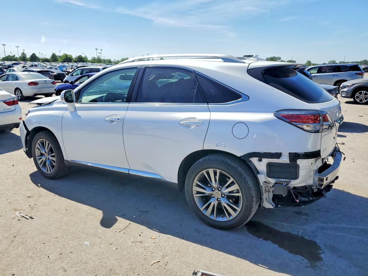 Lexus RX Base