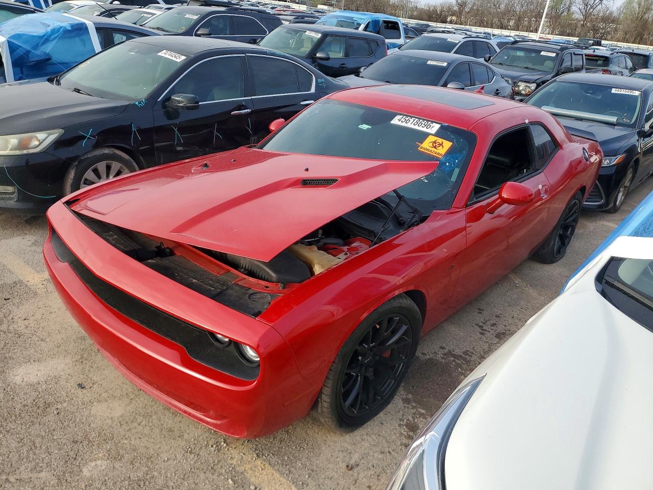 Salvage Dodge Challenger Image
