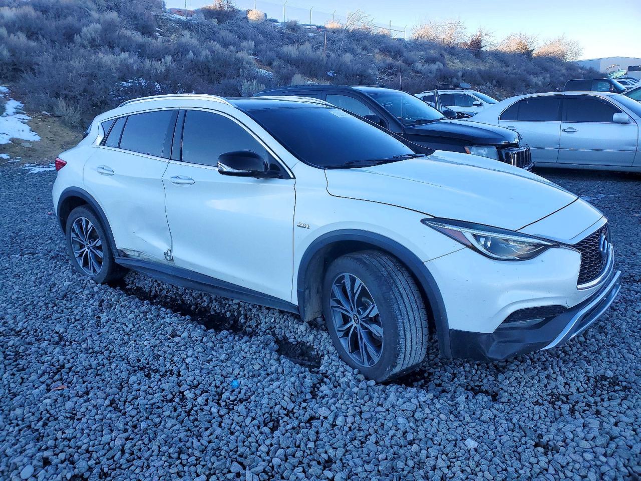 INFINITI Qx Base