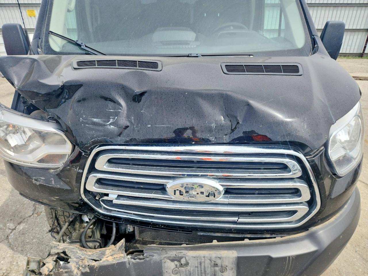 Ford Transit T-150