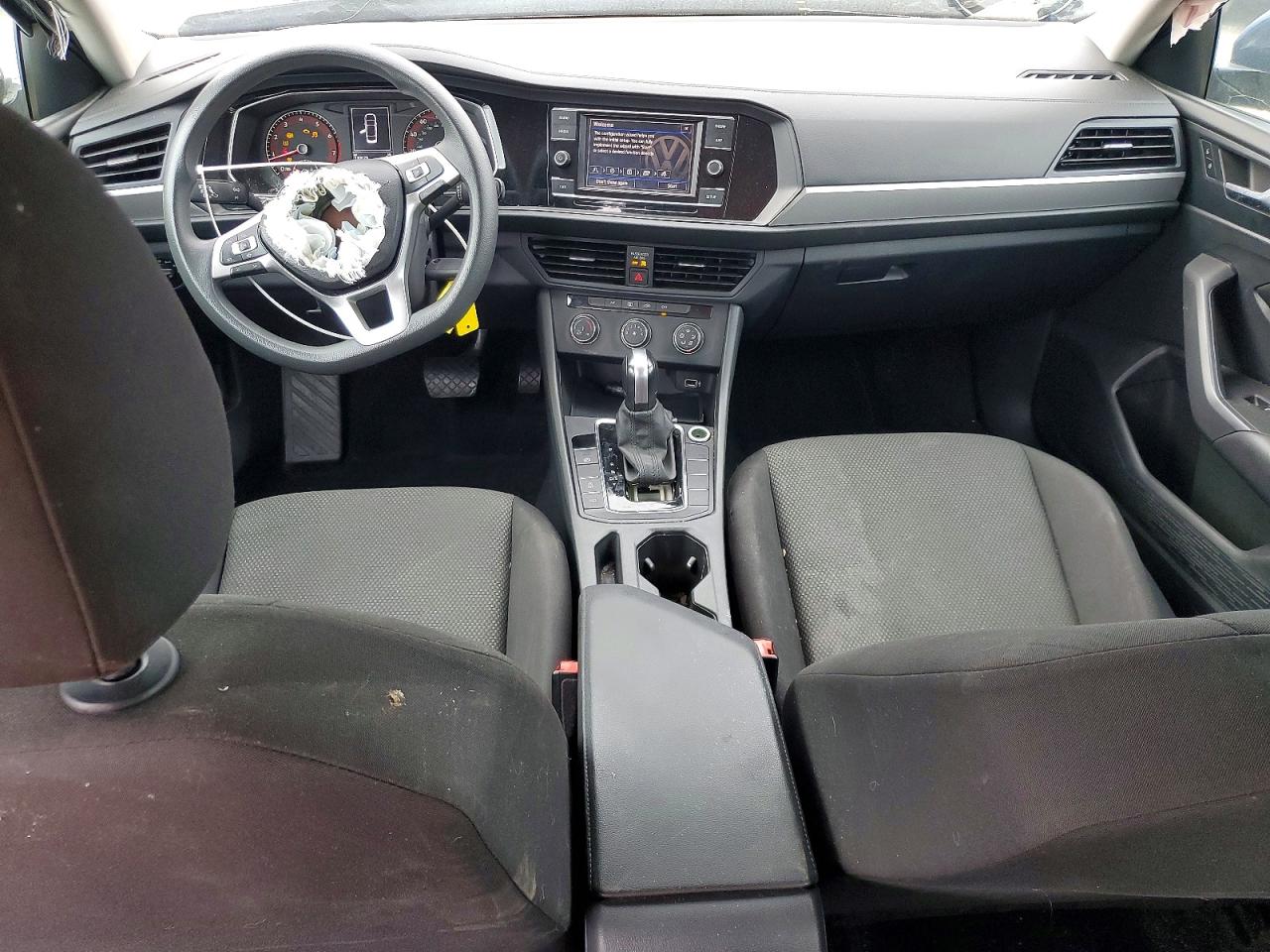 Volkswagen Jetta S