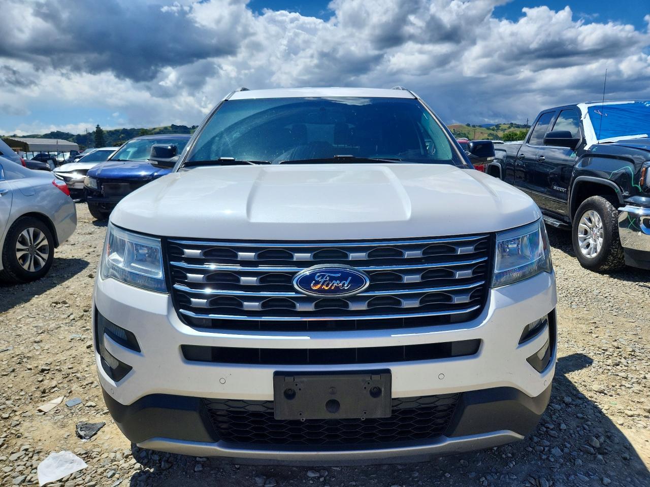 Ford Explorer Xlt