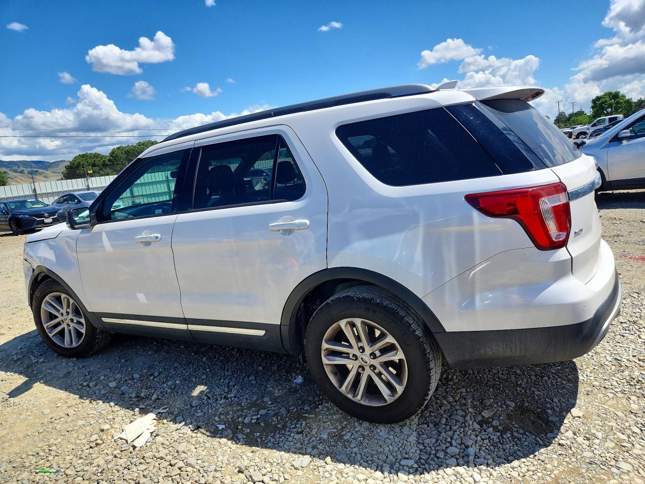 Ford Explorer Xlt
