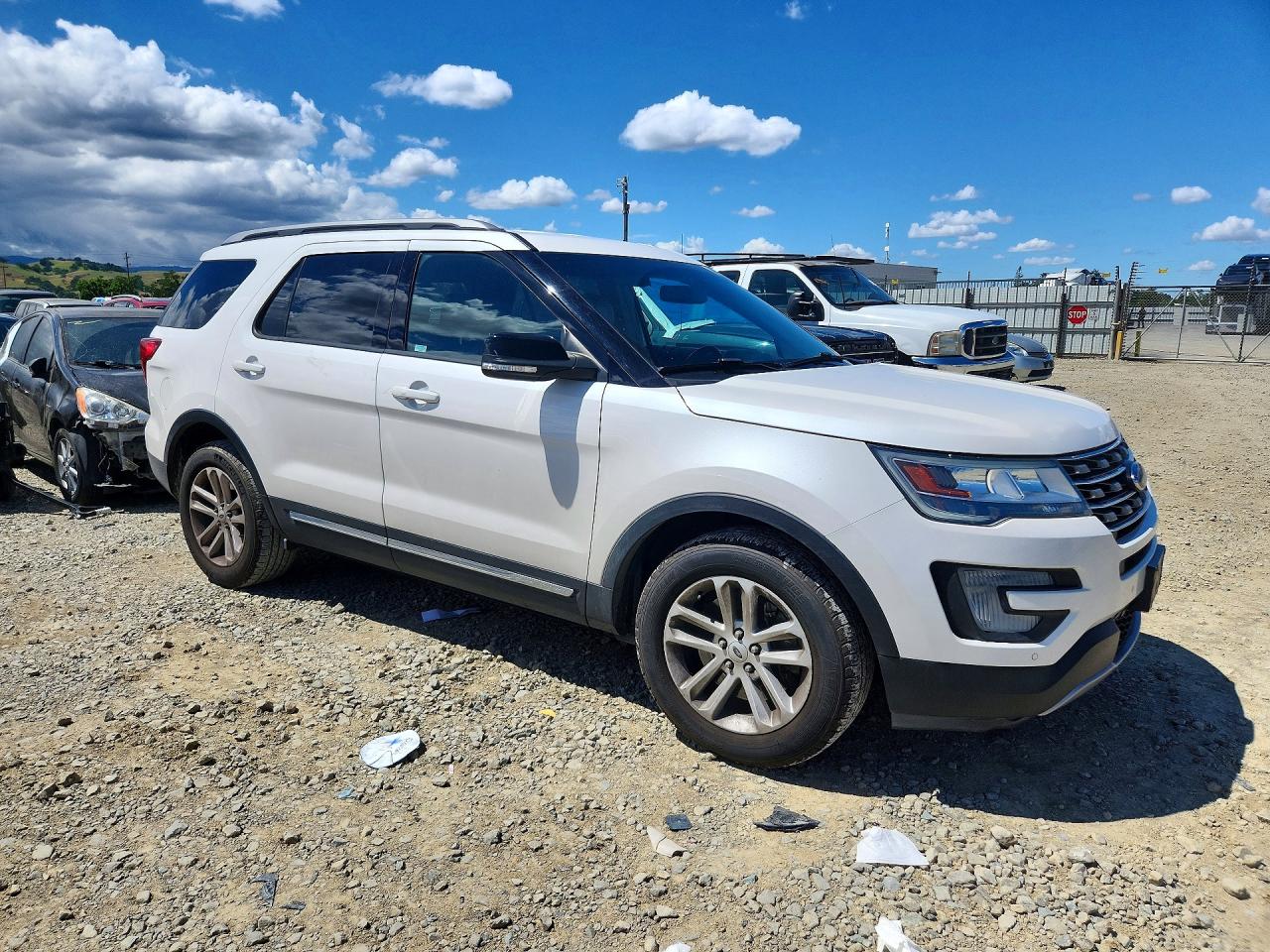 Ford Explorer Xlt