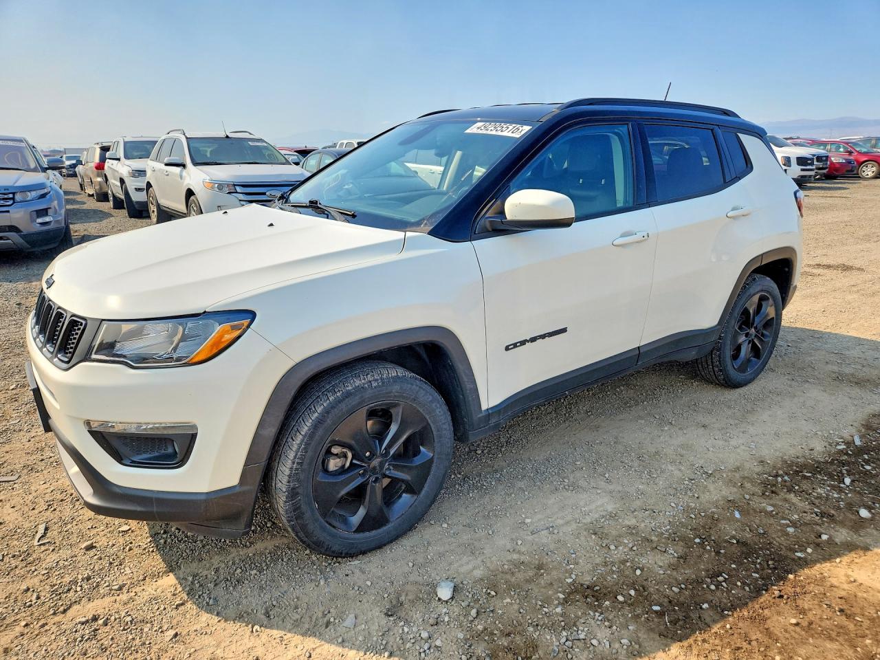 Salvage Jeep Compass Image