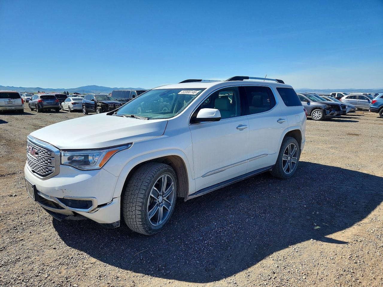 Salvage GMC Acadia Image