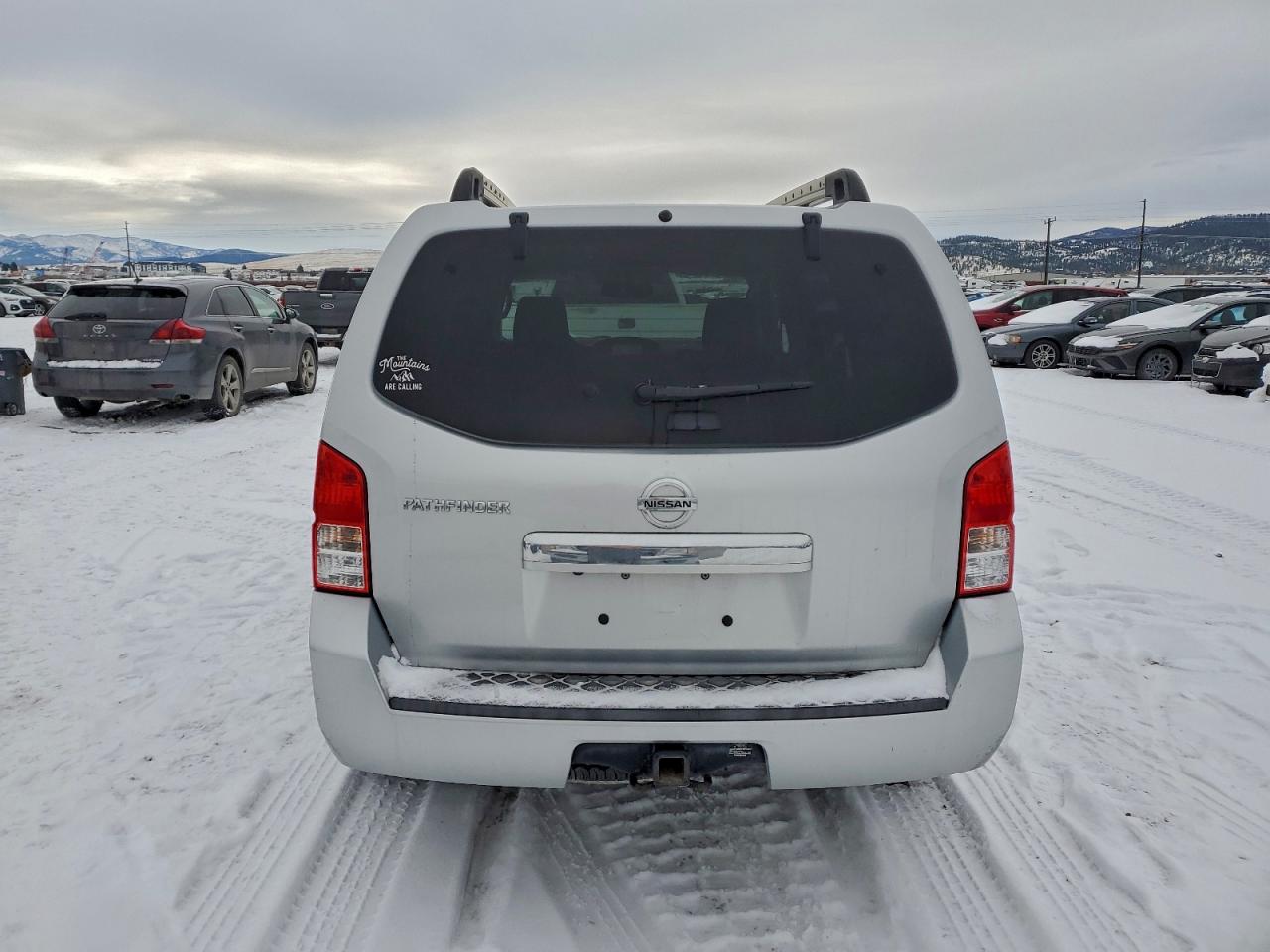 Nissan Pathfinder S