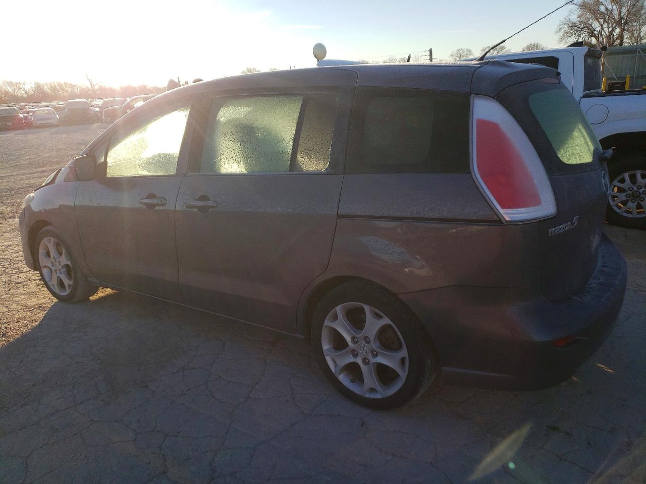 Mazda 5
