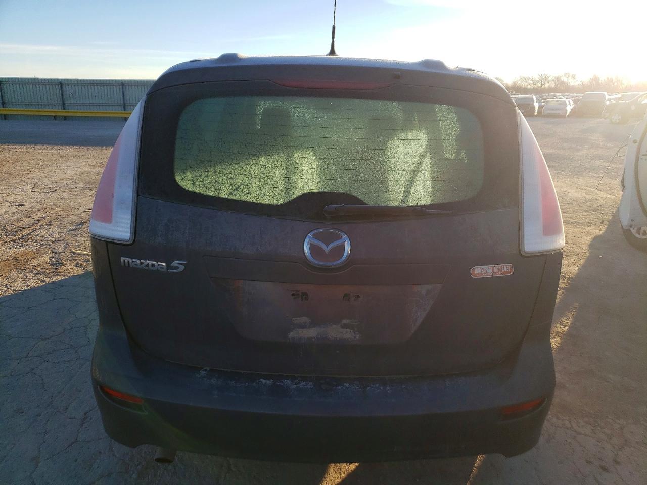 Mazda 5