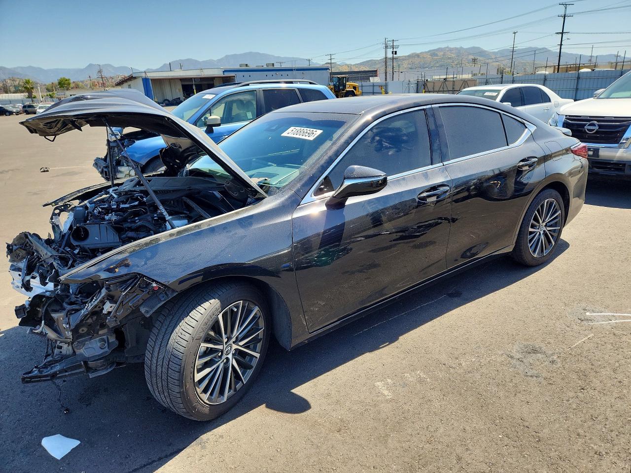Salvage Lexus Es Image