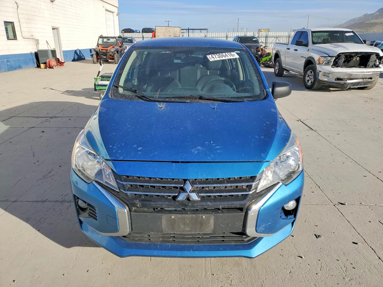 Mitsubishi Mirage Es