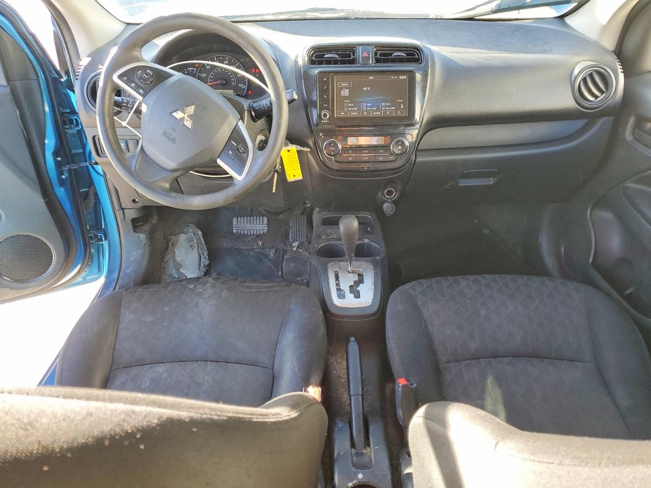 Mitsubishi Mirage Es