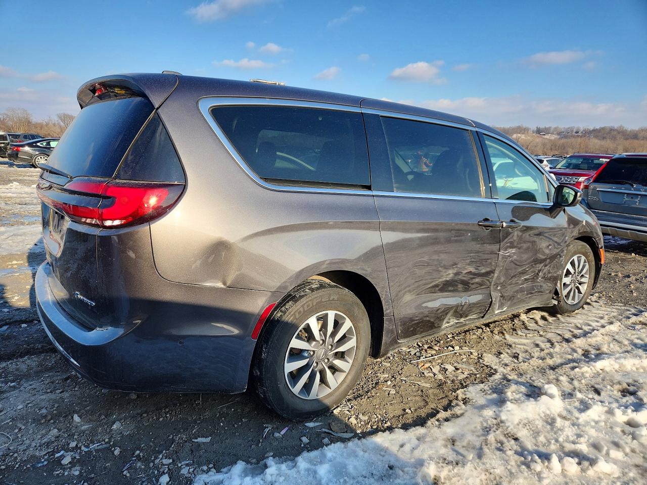 Chrysler Pacifica Hybrid Touring L
