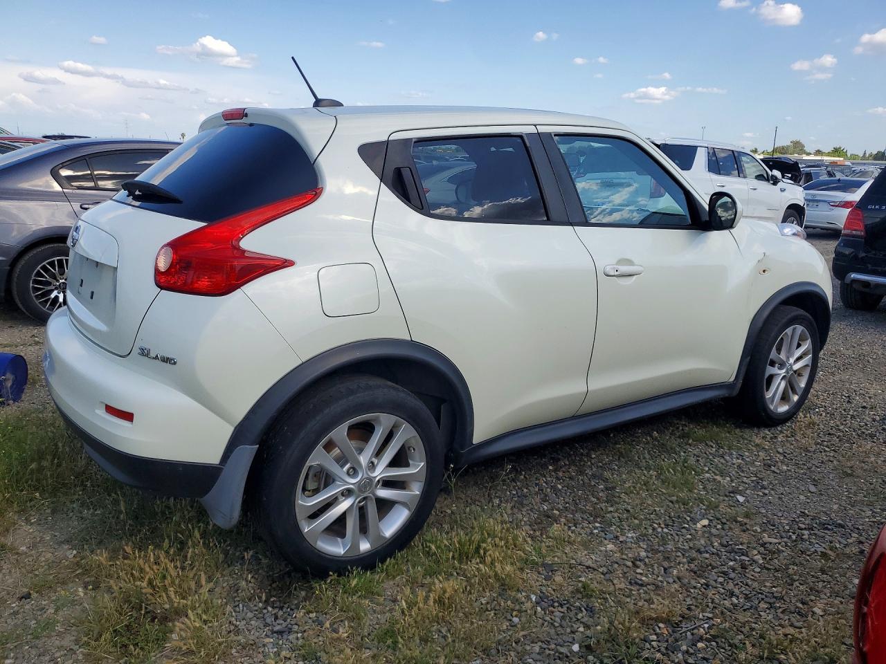 Nissan JUKE S