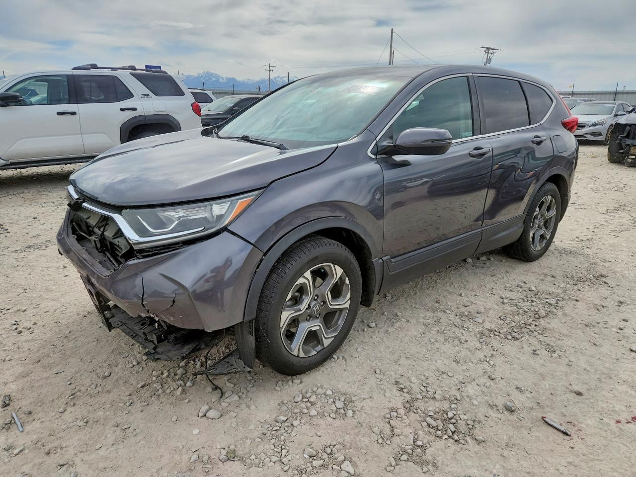 Salvage Honda Crv Image