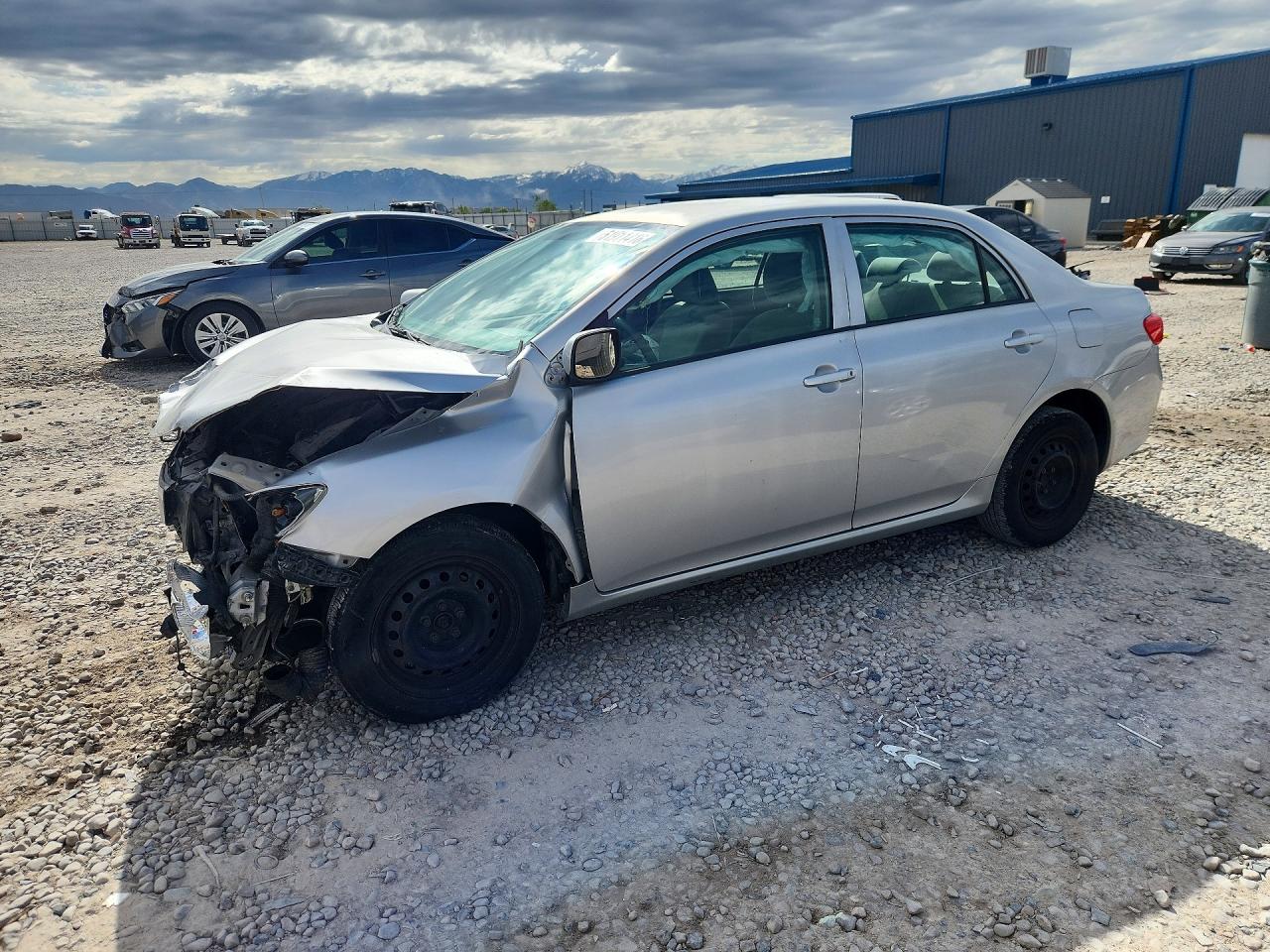 Salvage Toyota Corolla Image