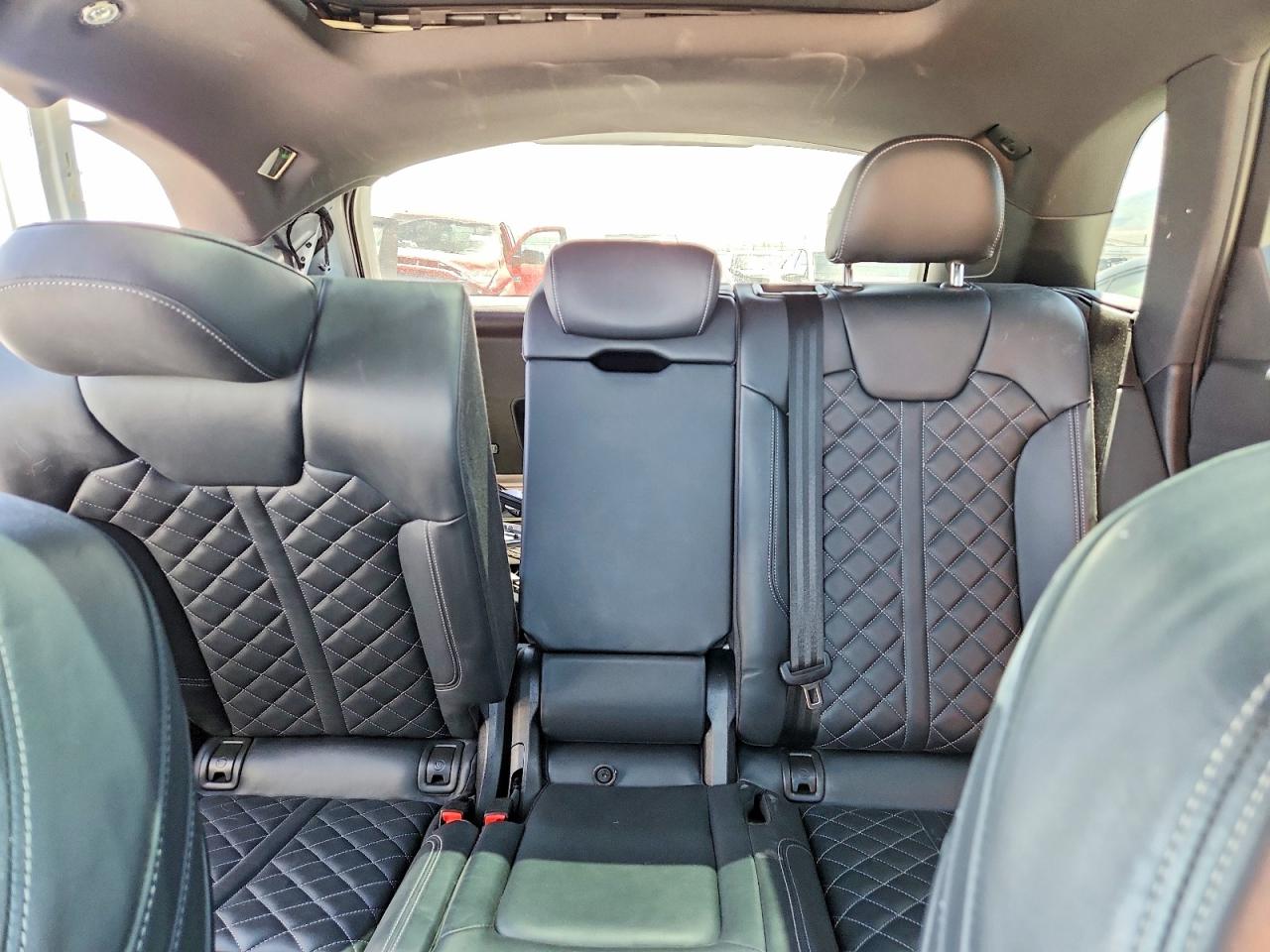 Audi Sq Premium Plus