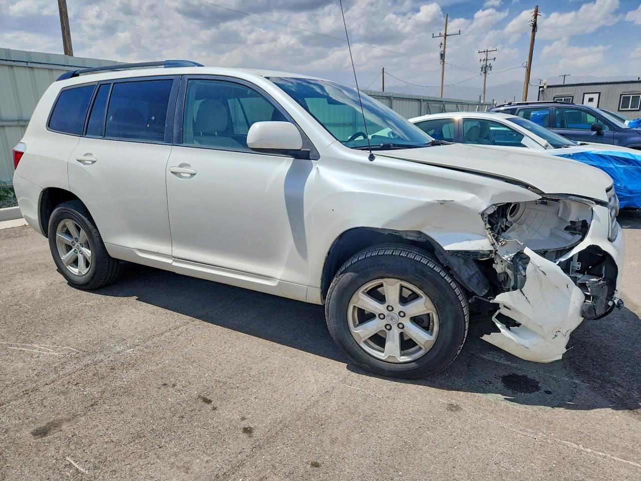 Toyota Highlander Base